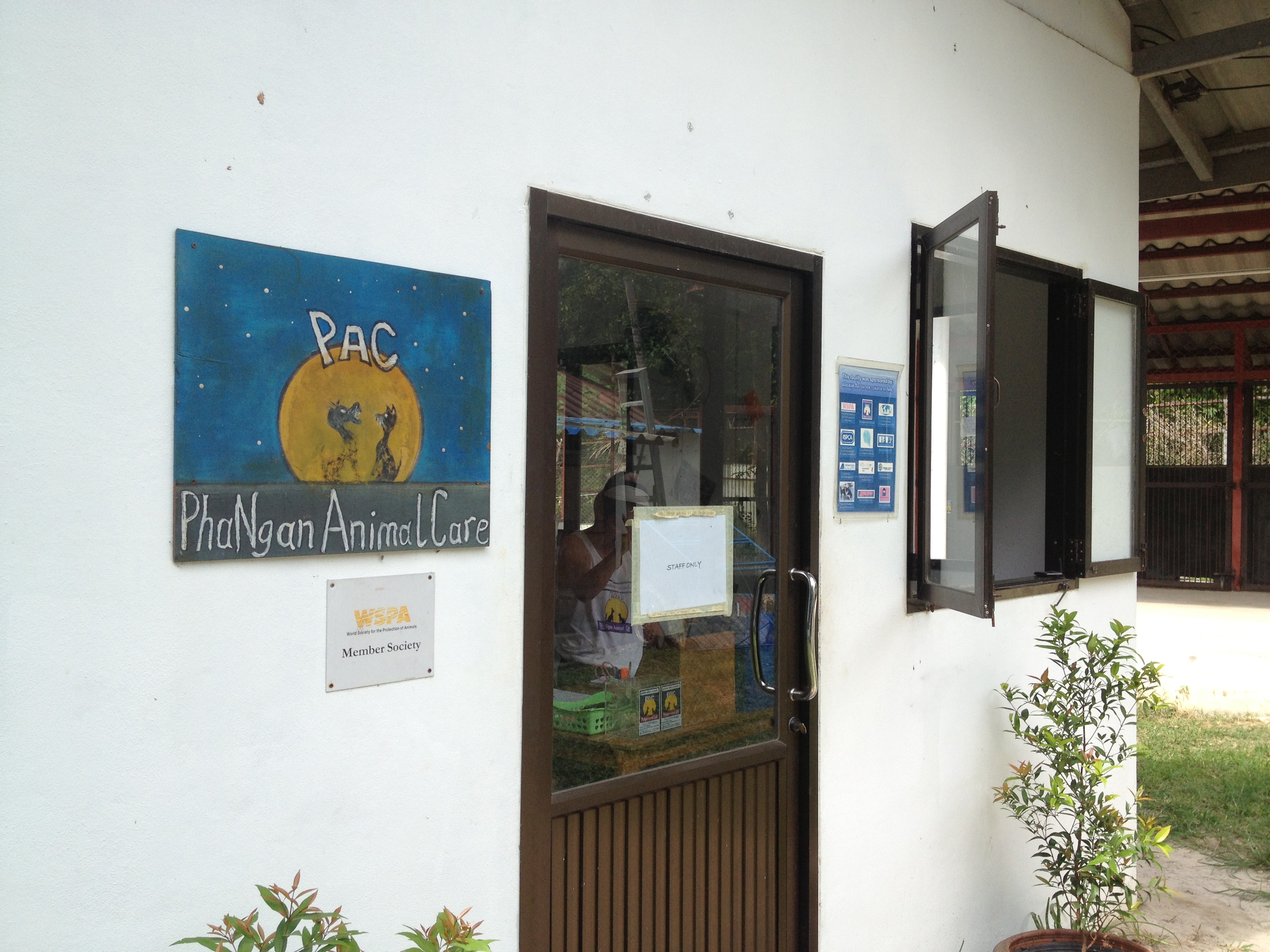Phangan Animal Care main office