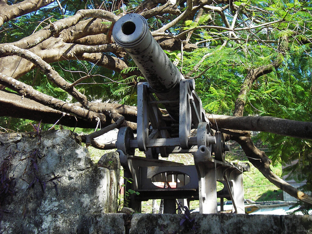 Fort Montego Jamaica canon
