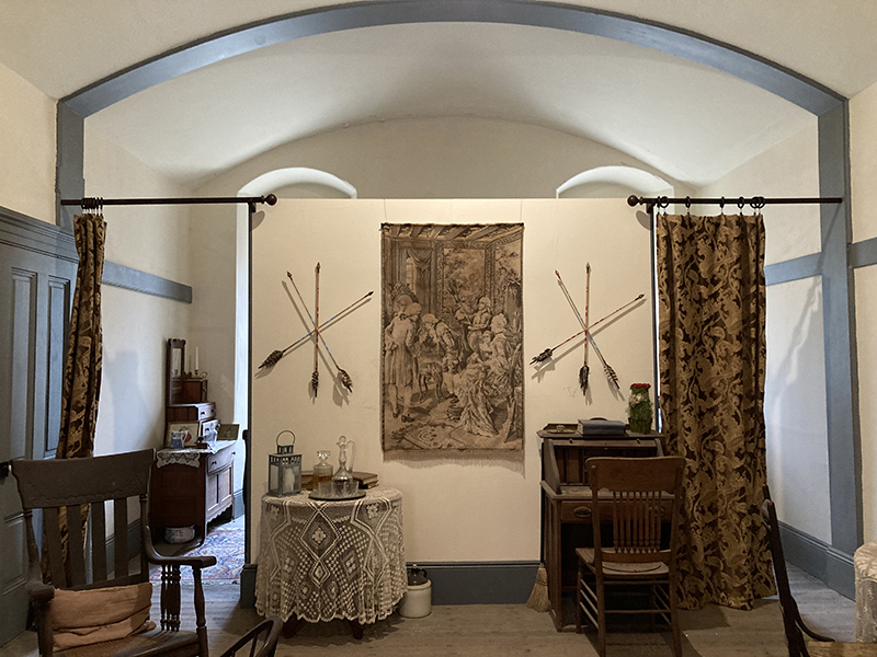 Fort Point room