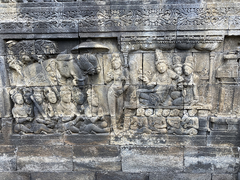 Borobudur bas-relief