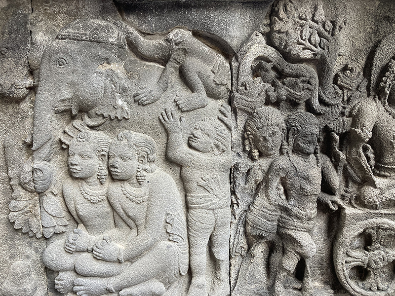 Prambanan bas relief ele
