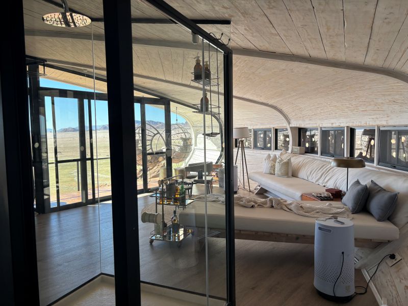 Desert Whisper interior