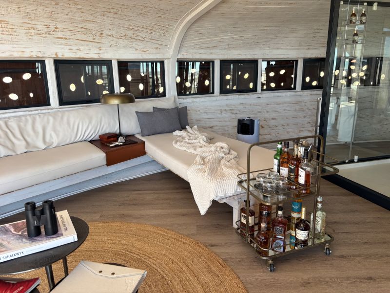Desert Whisper interior