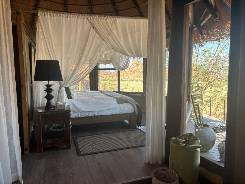 Mowani Mountain Camp mountain suite